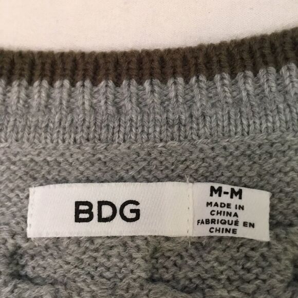 BDG grey green crop fuzzy cardigan sweater - Picture 6 of 8